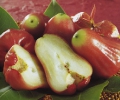 Розовое яблоко ( tubtimjan rose apple )