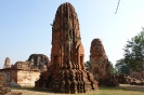 Храм Ват Пра Махатат (Wat Phra Mahathat)