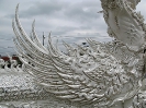 Wat Rong Khun - необычный буддийский храм в Таиланде